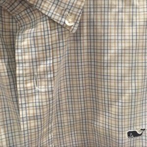 VV large button up